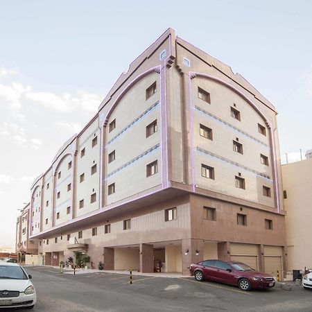 Al Ezzah Palace Hotel Suites Jiddah Esterno foto