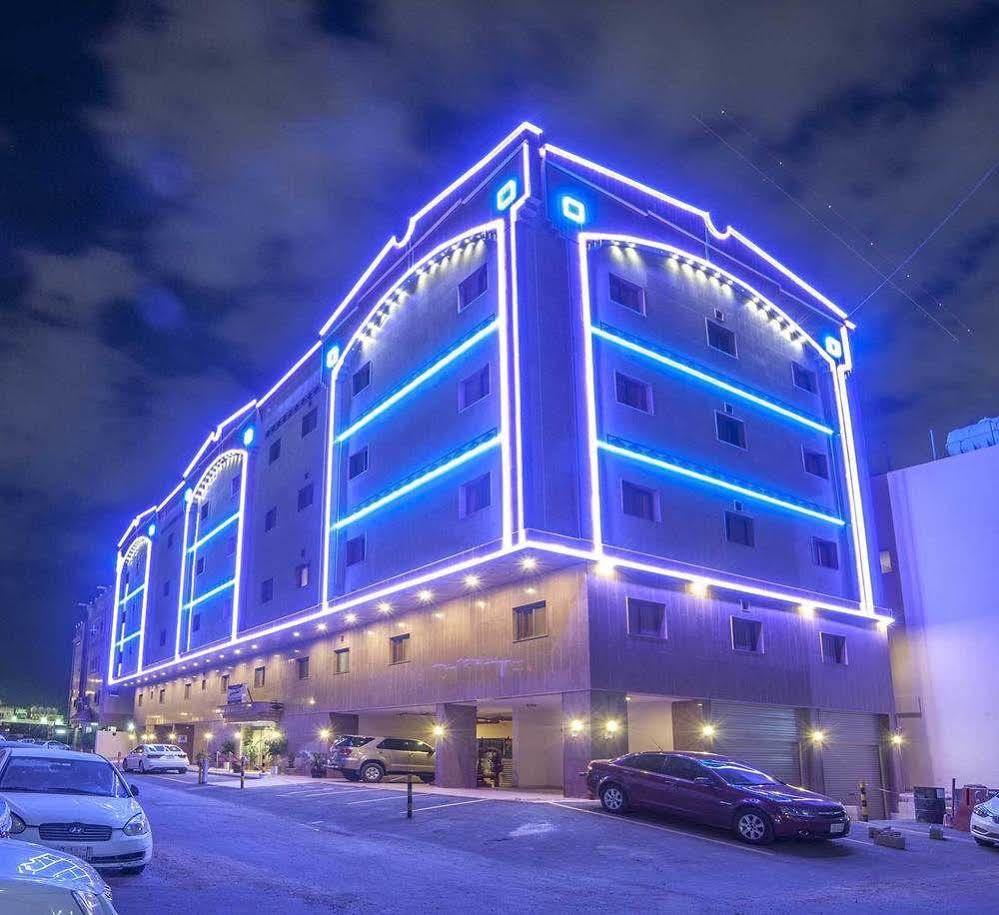 Al Ezzah Palace Hotel Suites Jiddah Esterno foto